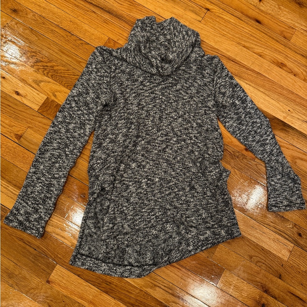 Splendid Woven Black & White Sweater - Size Large